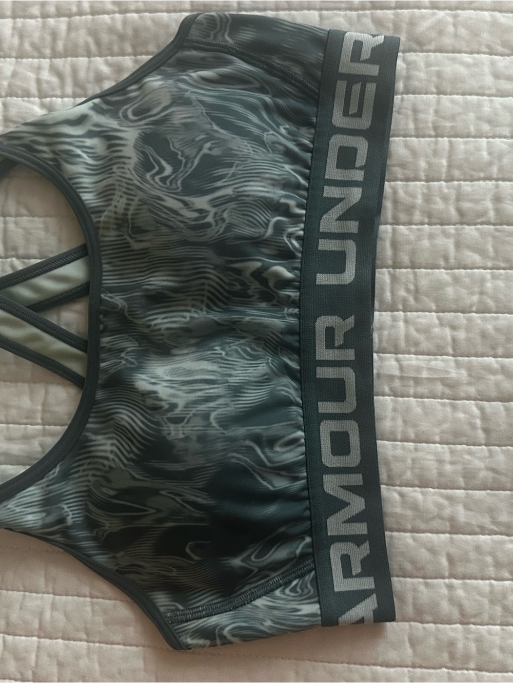 Under Armour Women's Black and Gray Marble-Print Swim Top